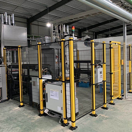 Intelligent manufacturing automated production line for rubber injection machine